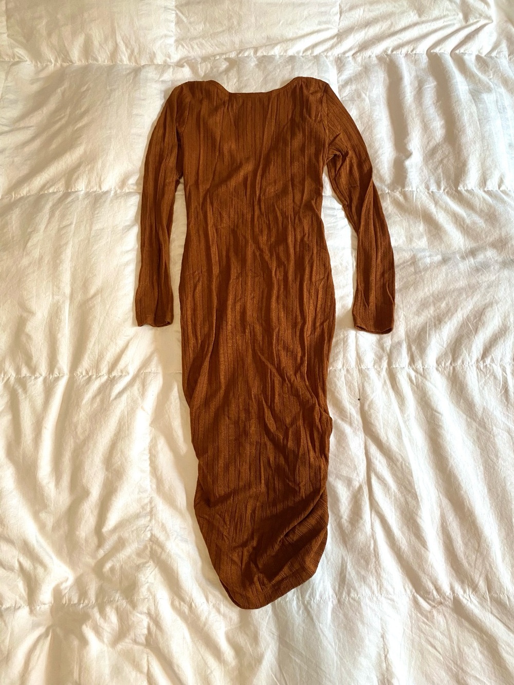 Rust Ruched Long-Sleeve V-Neck Dress - Picture 3 of 6